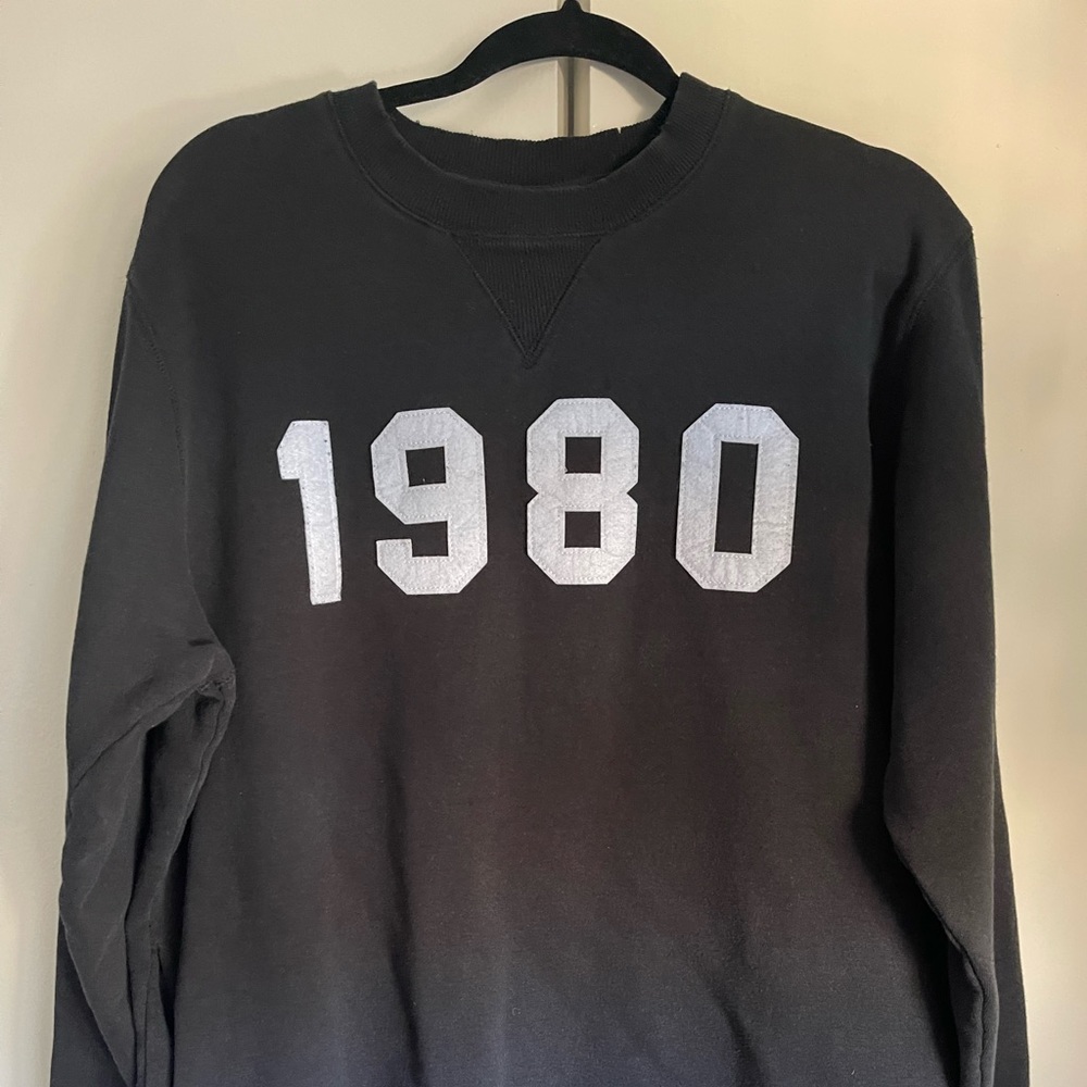 The hundreds crew neck with pockets